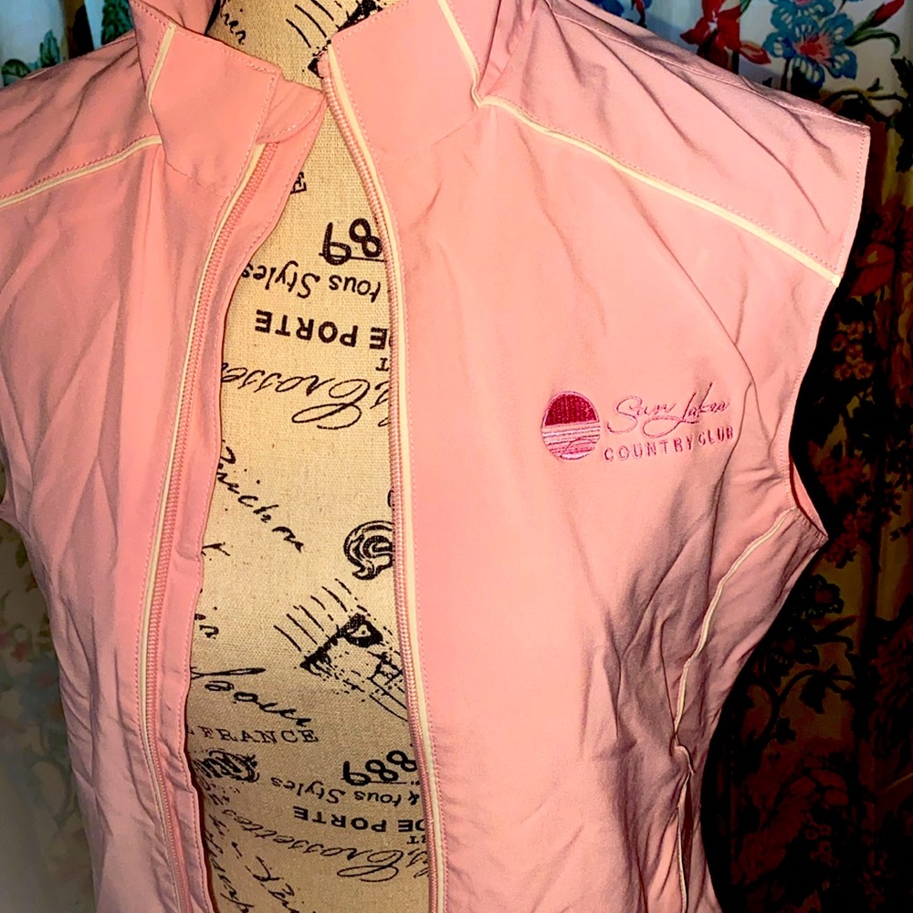 No sleeve pink golf jacket NWT